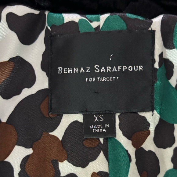 Behnaz Sarafpour Black Textured Teddy Jacket - size XS - Picture 8 of 9